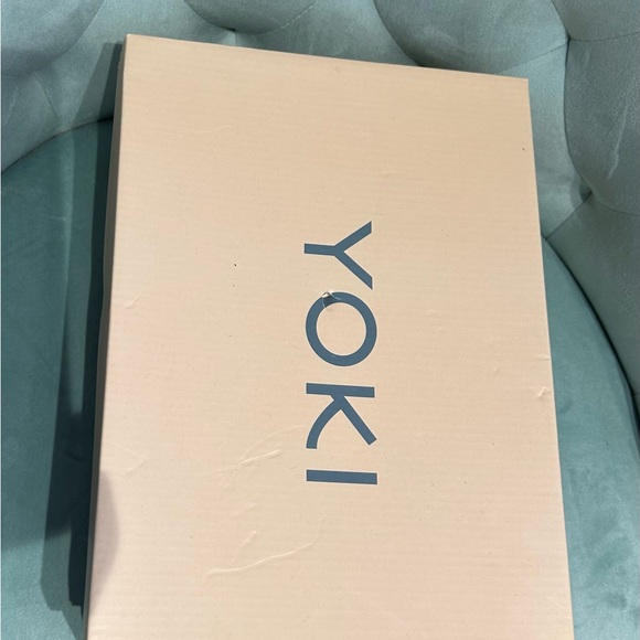 Yoki size 7.5 blue lace up wedge with box & dust covers - Picture 9 of 11